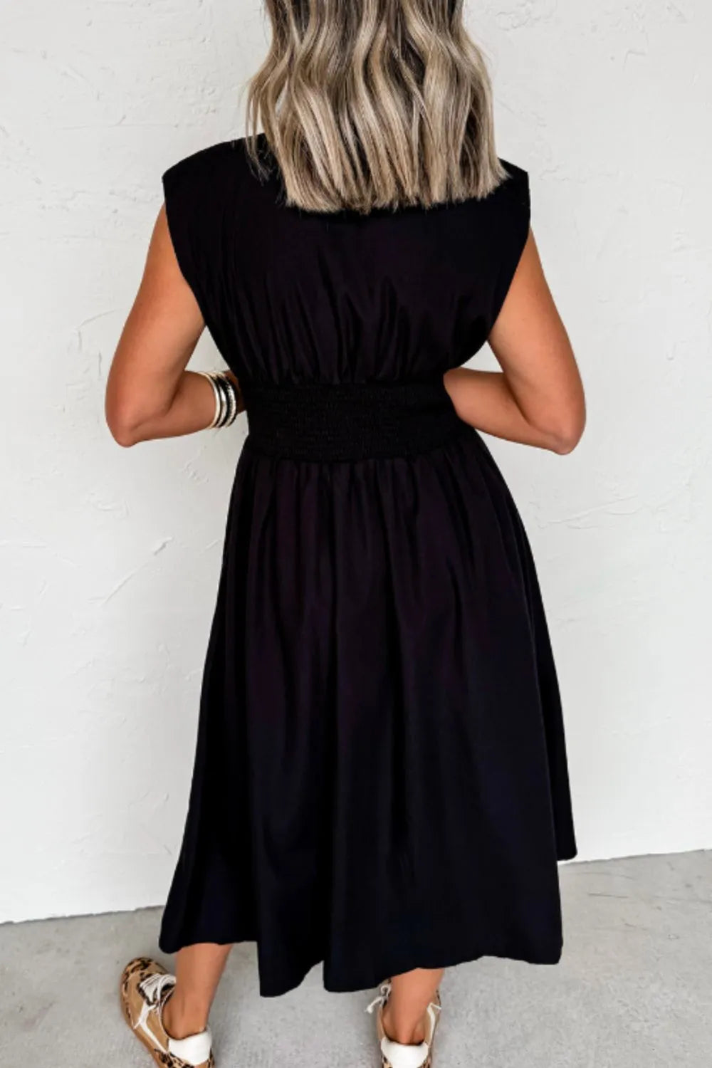 Maxi Dress Black Zip-Front Sleeveless Pocketed Oversized Ruffle 5fcf61de-3c3b-4e5d-a075-f96ab180ebc0-Max-Origin Trendsi