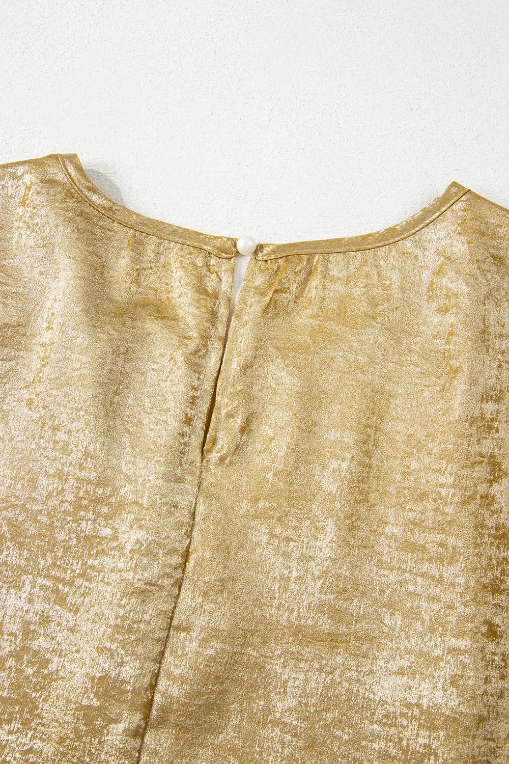 Women's Blouse Metallic Gold Short Sleeve Casual Top 5fd2f1a9-0978-4dba-84d8-197c32b35ef4-Max-Origin Trendsi