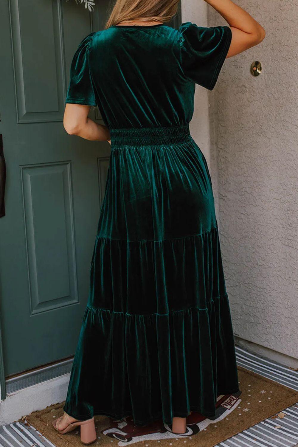 Maxi Dress Tiered Notched Short Sleeve Dress with Pockets 60215388-de3f-4961-b6b9-3fb5bd59c224-Max Trendsi