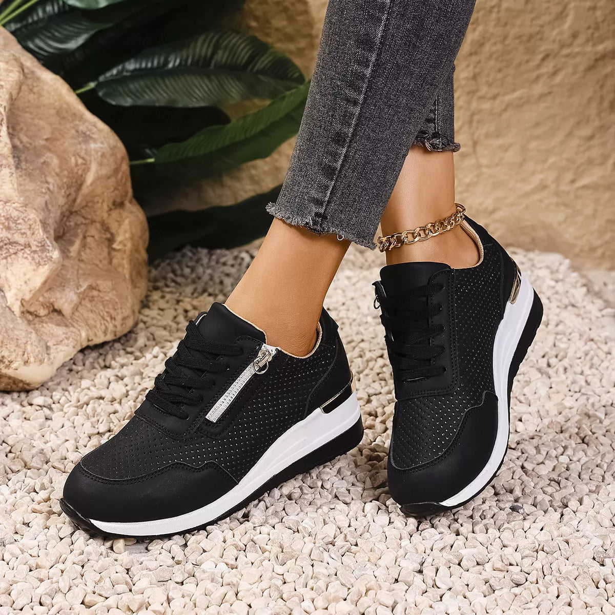 Women Sneakers Lace Up Wedge Mid Heels Pu Leather Shoes Black 609a4dafd1bc472c9b95415e1af34691-Max-Origin Trendsi