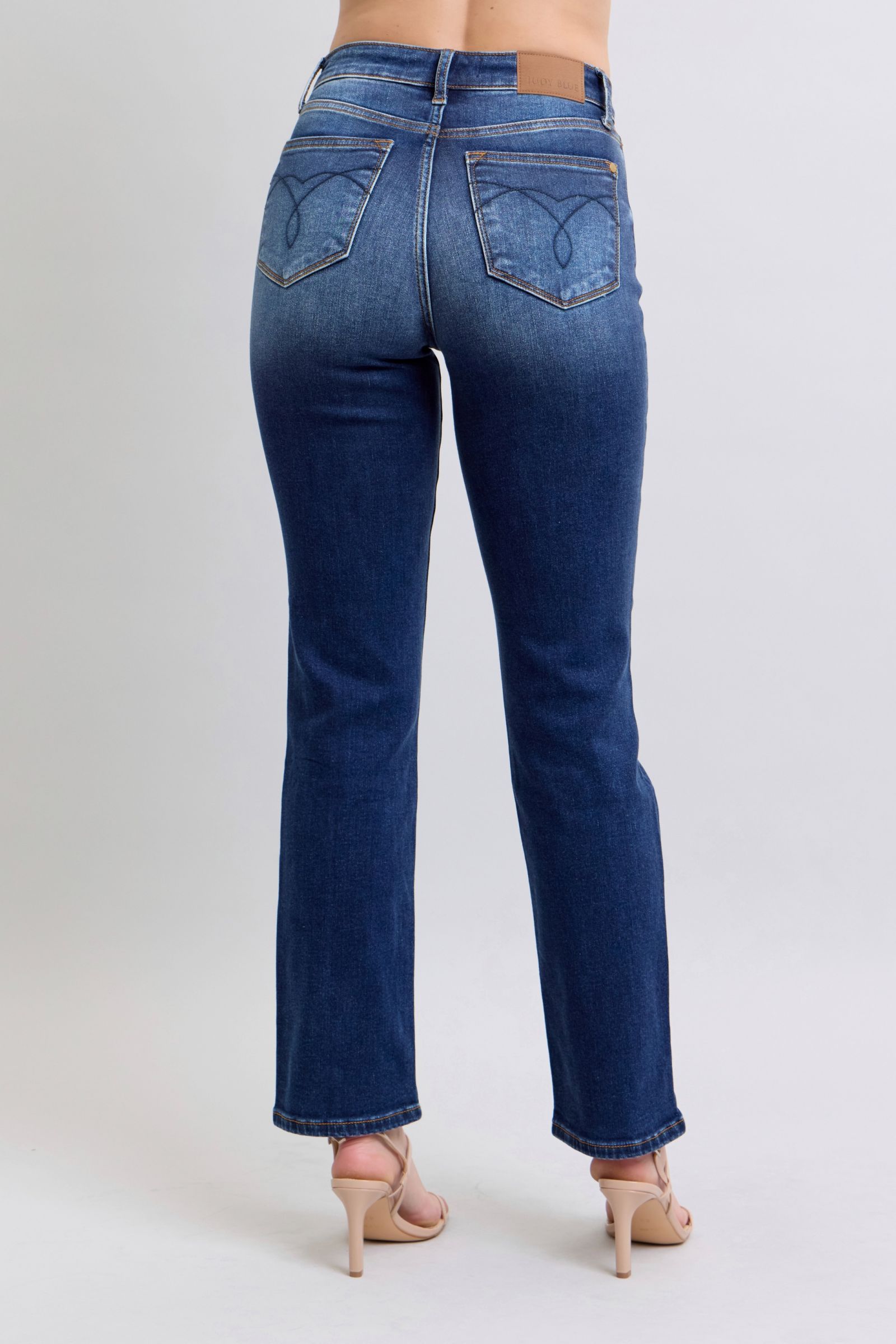 Judy Blue Women Jeans Full Size Dark Washed Straight Leg Pants with Pockets 60c90998-543c-430c-bf92-4845fba3434f-Max Trendsi