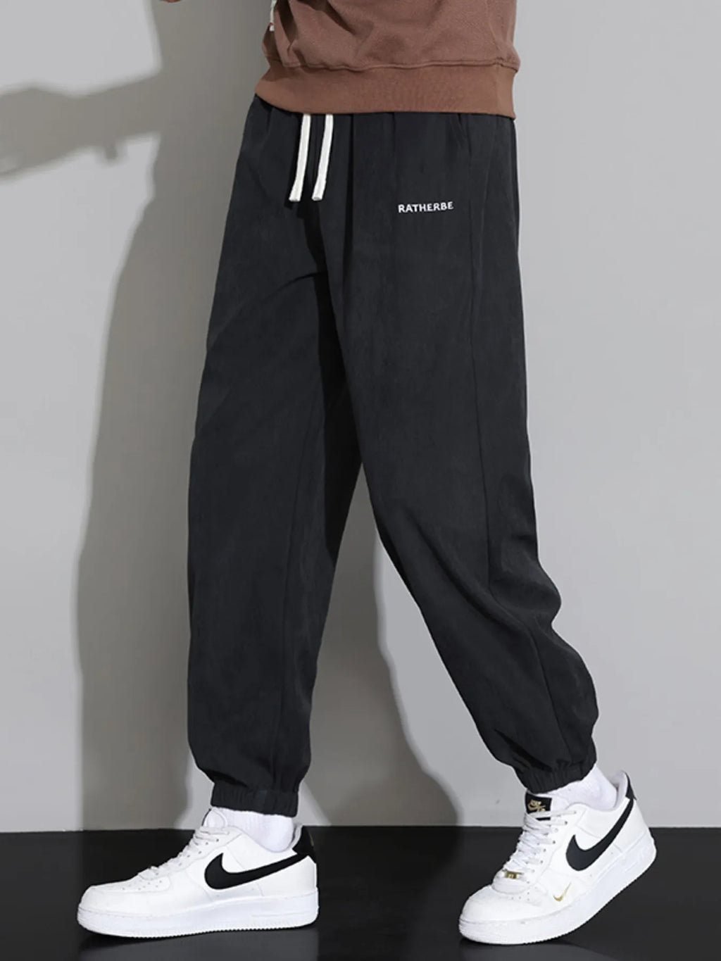 Men's Joggers Drawstring Waist with Side Pockets Pants 6145613617c448d79434a07661952f64-Max-Origin Trendsi
