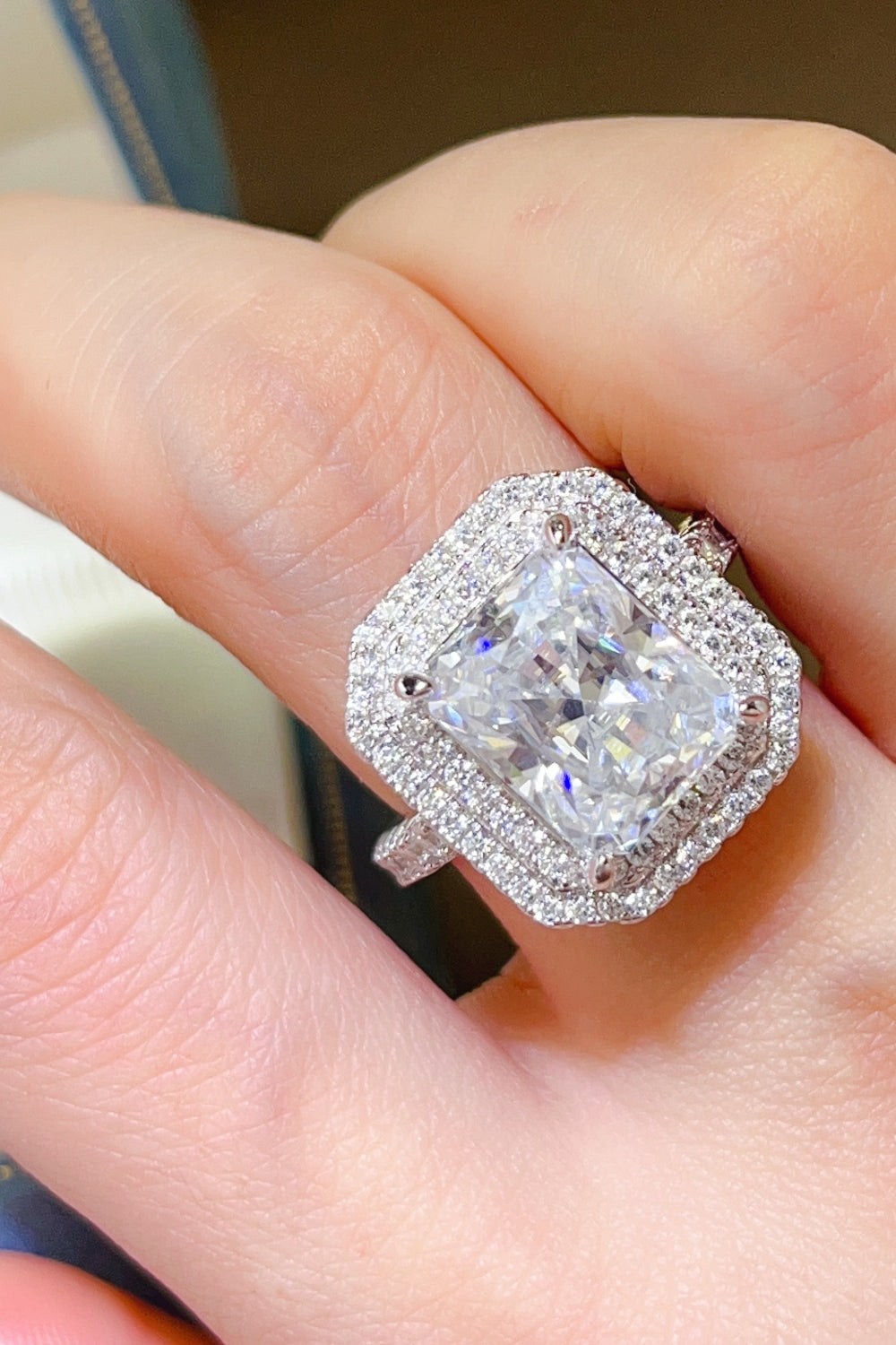 Silver Ring 2 Carat Moissanite Square Stone 925 Sterling Platinum-plated 636652ef-b8e3-4e18-ad9e-e80f9dcfe62d-Max Trendsi