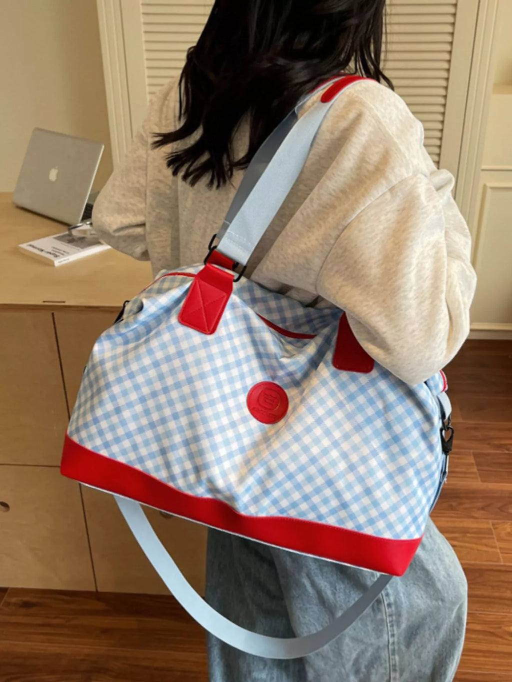 Travel Bag Checkered Pattern Blue Medium Zipper Crossbody Bag 65b2cdc3-7063-465d-86ab-1cc200730a3a-Max-Origin Trendsi