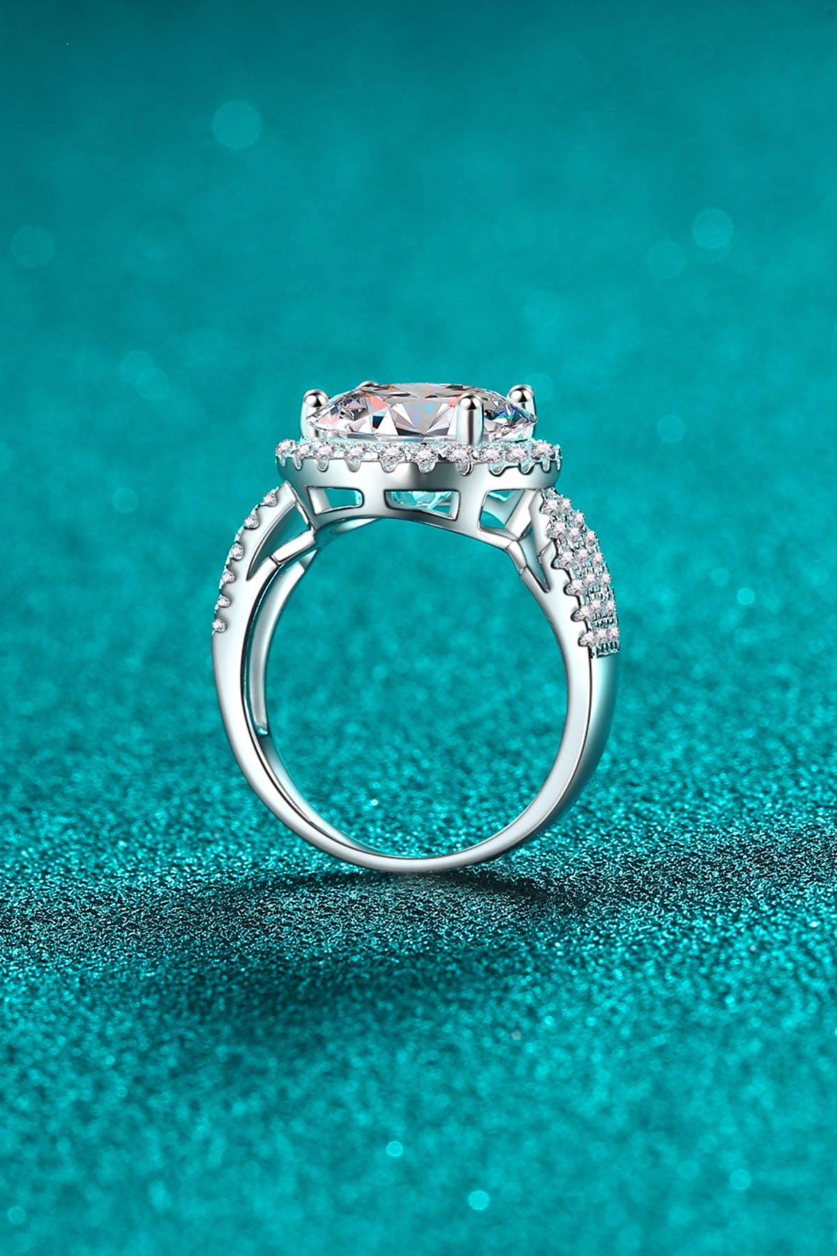 5 Carat Moissanite Silver Ring - 925 Sterling Platinum-Plated 6655606f-2b2b-4a68-87af-97cf72c345e9-Max Trendsi
