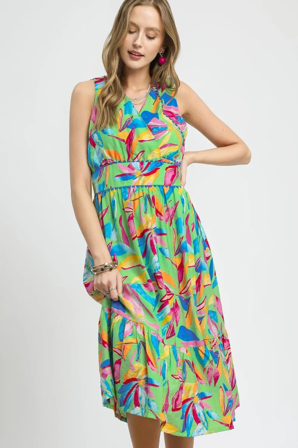 Umgee Midi Dress Green Floral Ruffled Hem Sleeveless High Waisted Green 66be2ba2-de03-43ae-a2f1-465269824a37-Max-Origin Trendsi