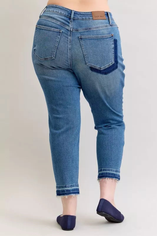 Judy Blue Jeans Boyfriend Patch & Repair Destroy Release Hem Mid Rise Plus Sizes 67b700c5-1593-45d3-82cc-0dbbb73b0578-Max-Origin Trendsi