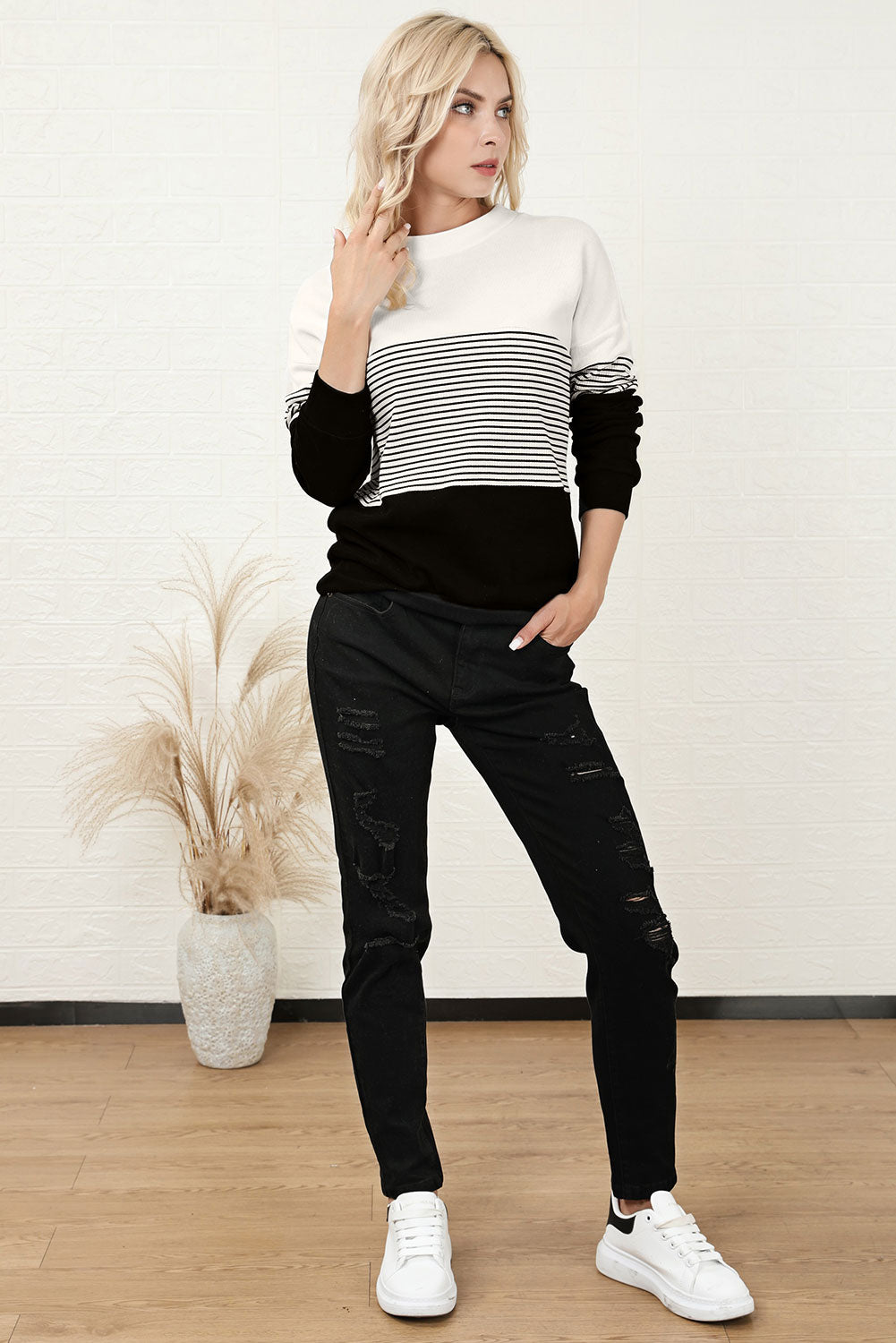 Women Knit Top Striped White Black Color Block Long Sleeve Pullover 680a778e-734e-4b48-b0c0-cf2114657cdd-Max Trendsi
