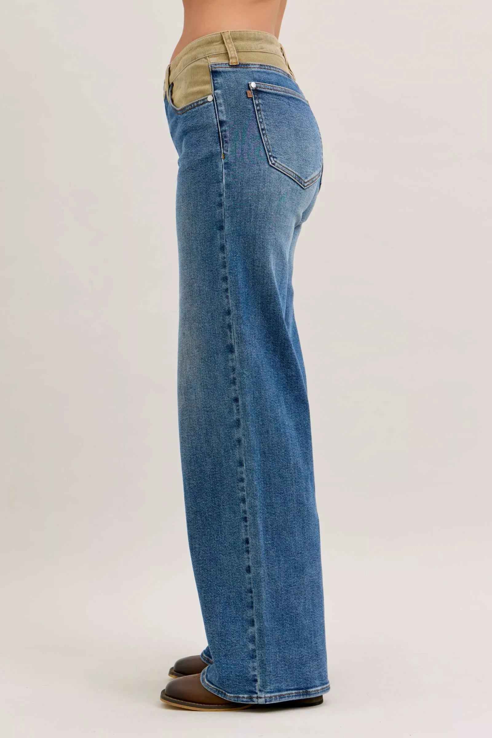 Judy Blue Straight Jeans MR Column with Corduroy Waist Medium Wash 69296108-817c-4b76-b788-278c861ea730-Max-Origin Trendsi