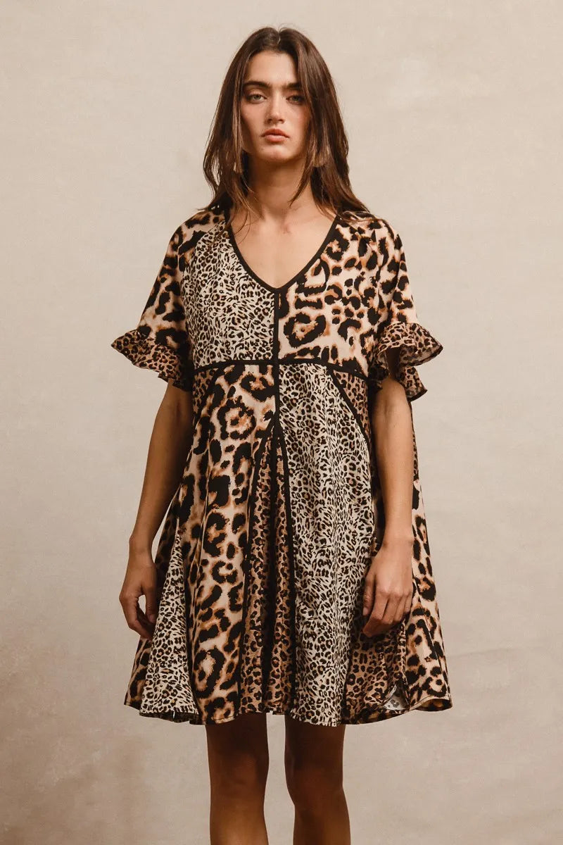 BiBi Leopard Dress Mix and Match Prints Short Sleeves Oversized V Neck 699705c2b995489e8aee823ade8ba3c5-Max-Origin Trendsi