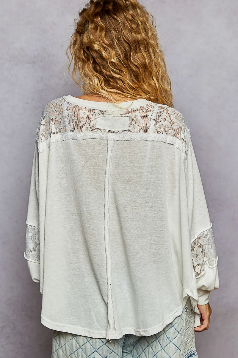 POL T-Shirt White V-Neck Long Sleeve with Lace Detail High-Low Blouse 6a4b7fc5-b024-4dce-a76b-6276e93e5dd4-Max-Origin Trendsi