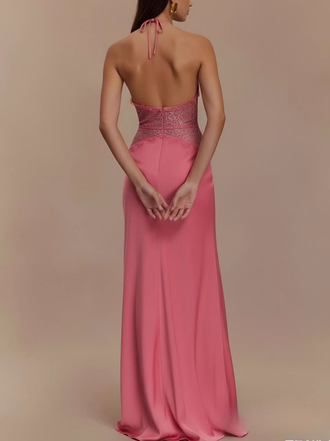 6bd40144-006a-4c2a-b2bb-5a2ec66ab4be-Max