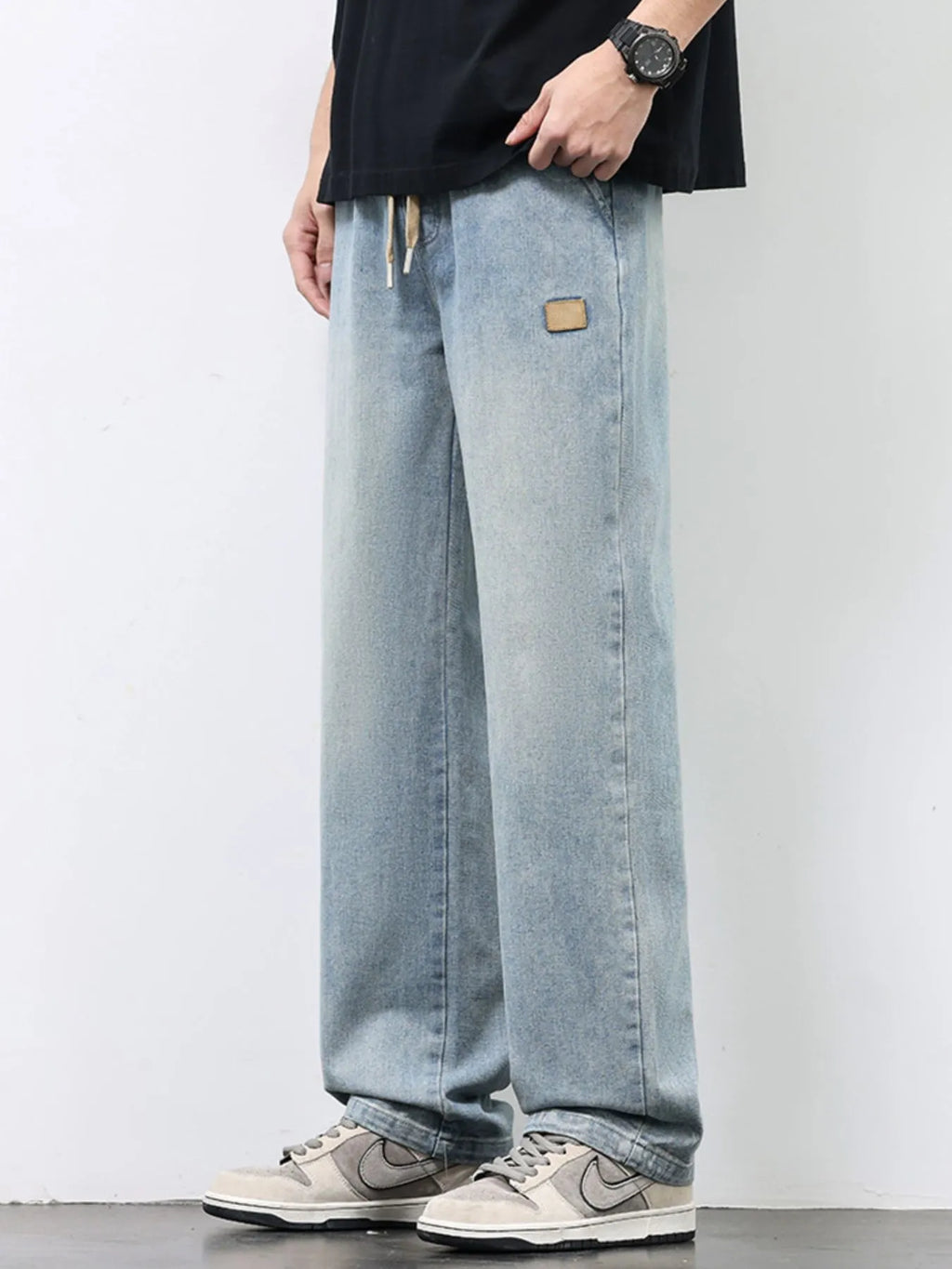 Men's Straight Leg Jeans Light Blue Washed Denim Pants 6cda320d-823d-4254-9ed5-de3c39e04345-Max-Origin Trendsi