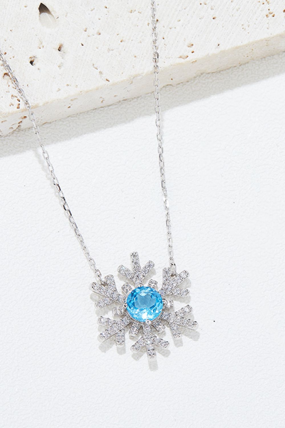 Murray Chain Necklace Blue Topaz Snowflake Shape 925 Sterling Silver Jewelry