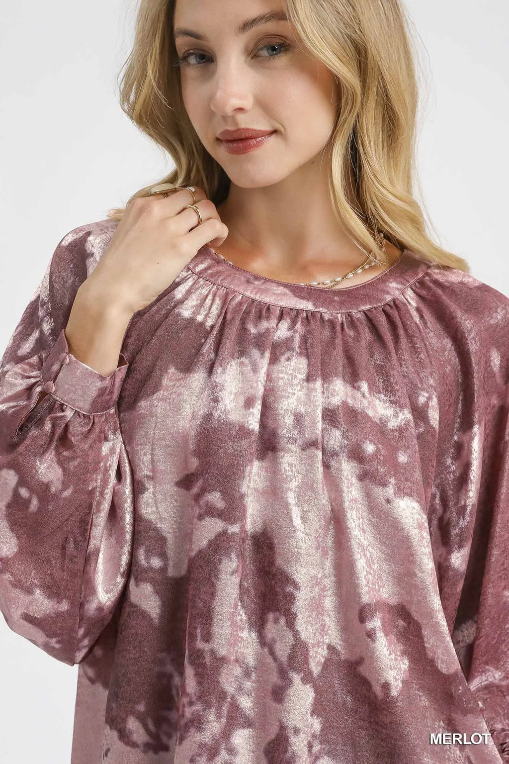 Umgee Blouse Metallic Fabric with Balloon Long Sleeves Oversized Top 6e8b8cc1-c811-4eb6-a241-5a2a6b4b2e11-Max-Origin Trendsi