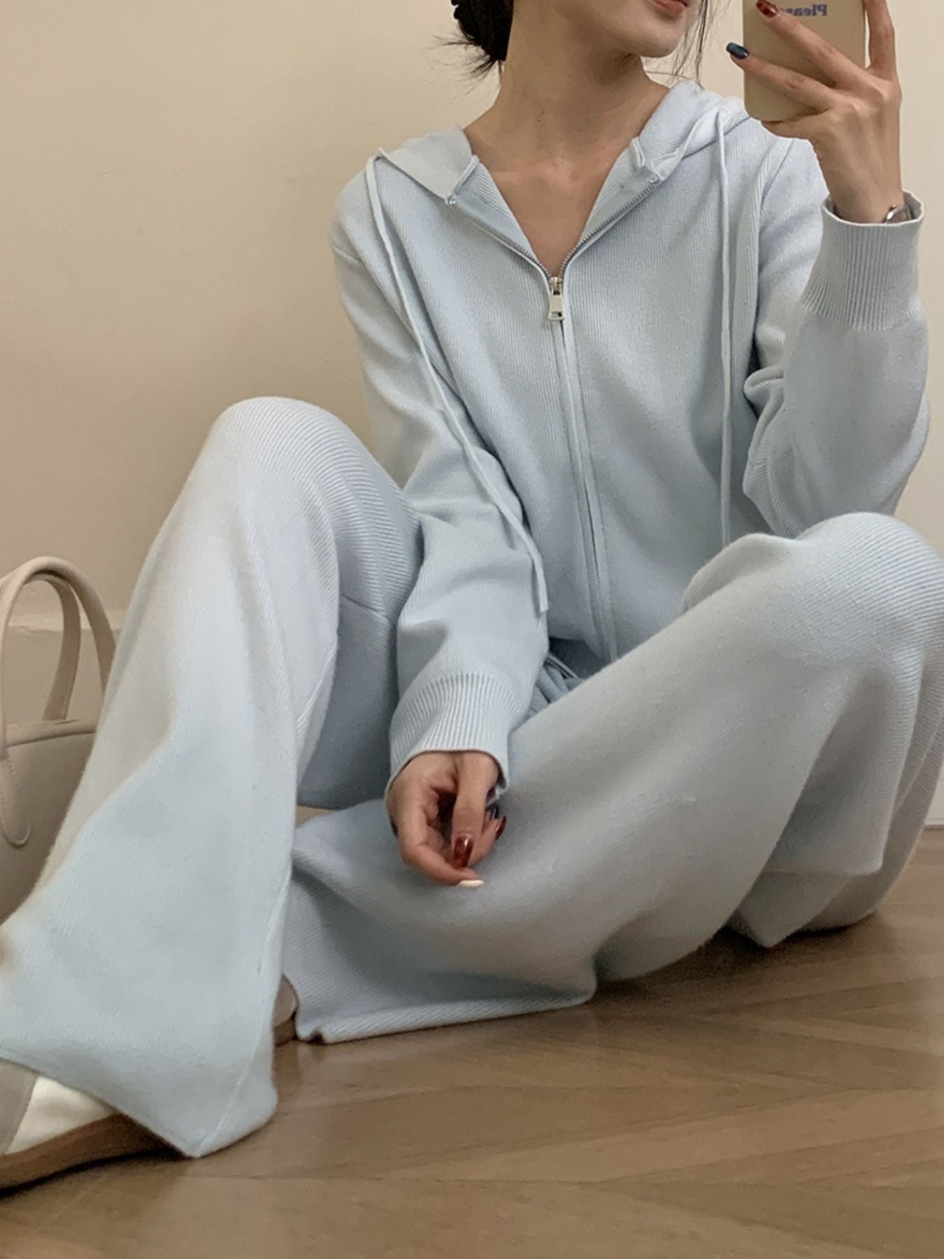 6f62dd98-334c-46f3-b02b-45c04d78a2c3-Max