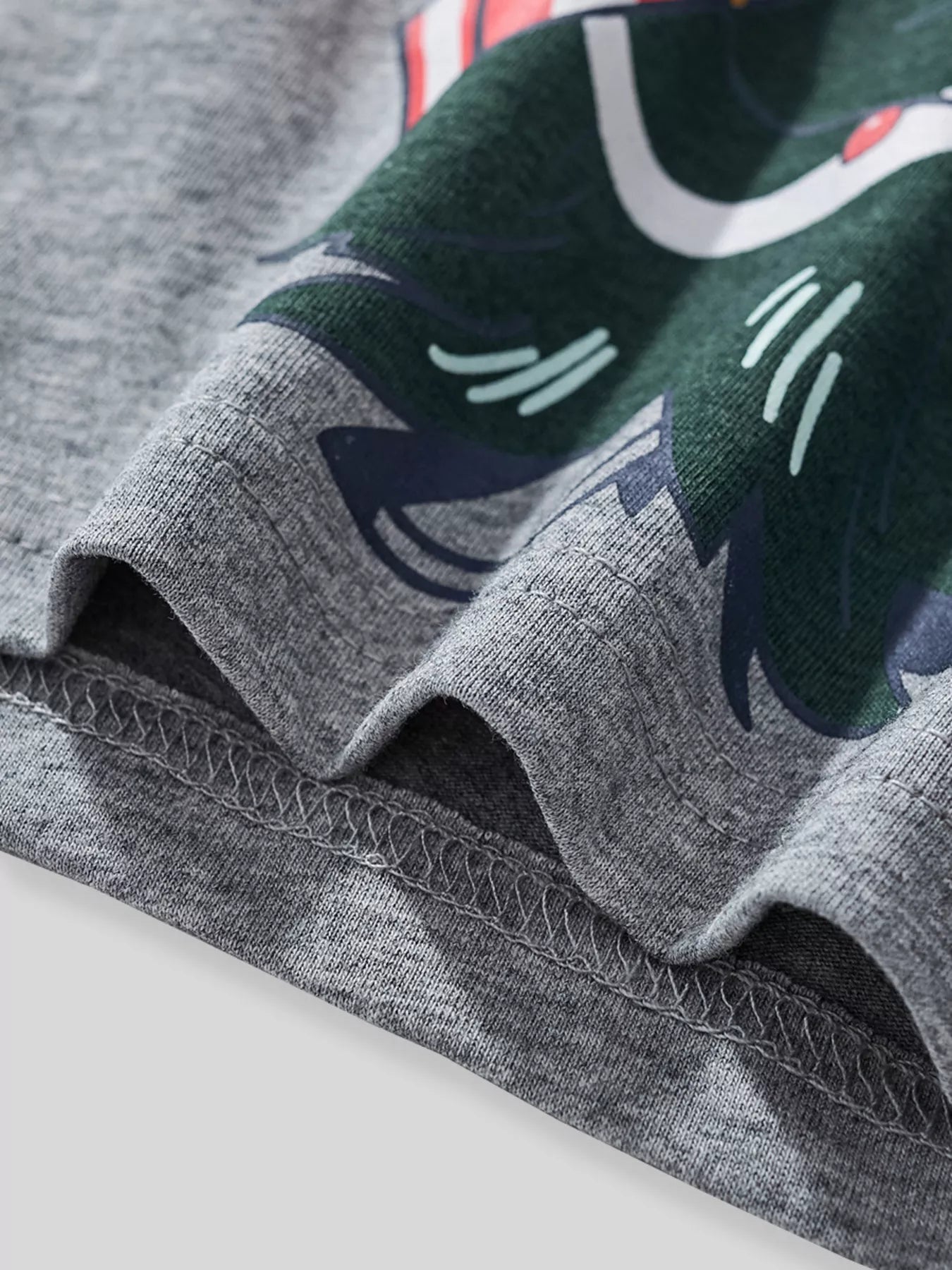 Children's Dinosaur Graphic Long Sleeve T-Shirt 6ffc3861a502460b87eb7c4c8edc6b04-Max-Origin Trendsi