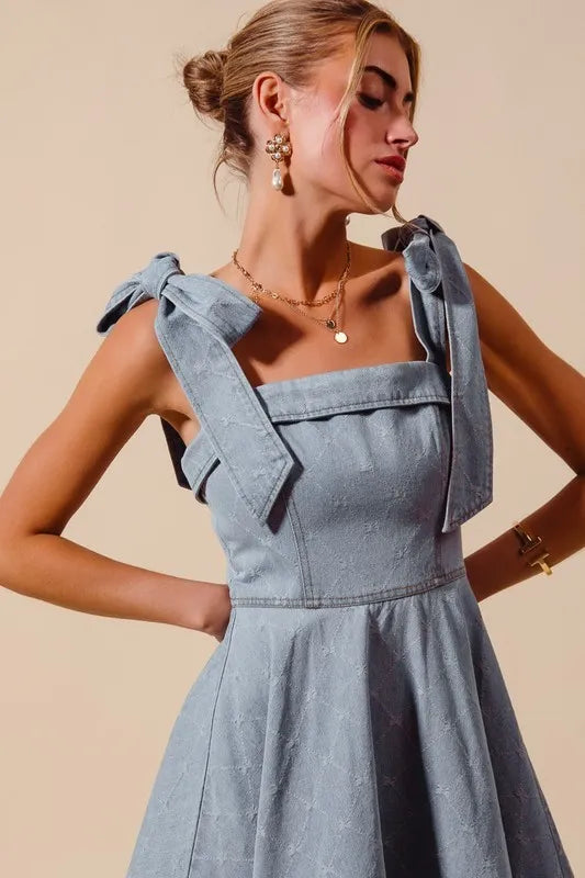 SO ME Denim Dres A Line Fit and Flare Diamond Bow Ribbon Bow Tied Straps 70d90ca057a34c0dad5aca3276d875bb-Max-Origin Trendsi