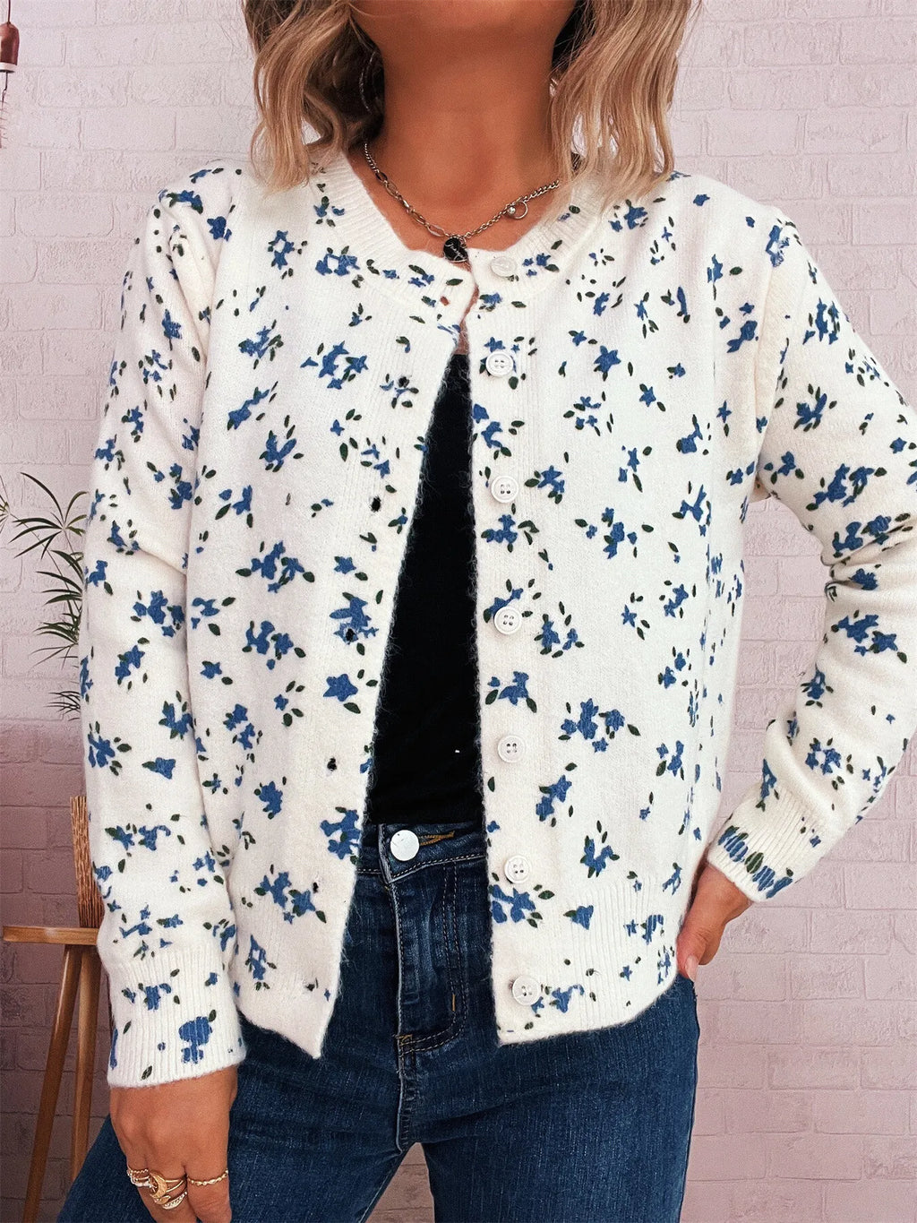 Women's Cardigan Floral Button-Up Long Sleeve Knit Round Neck 70fdd9e6d88546c887c90f0f1207e349-Max-Origin Trendsi
