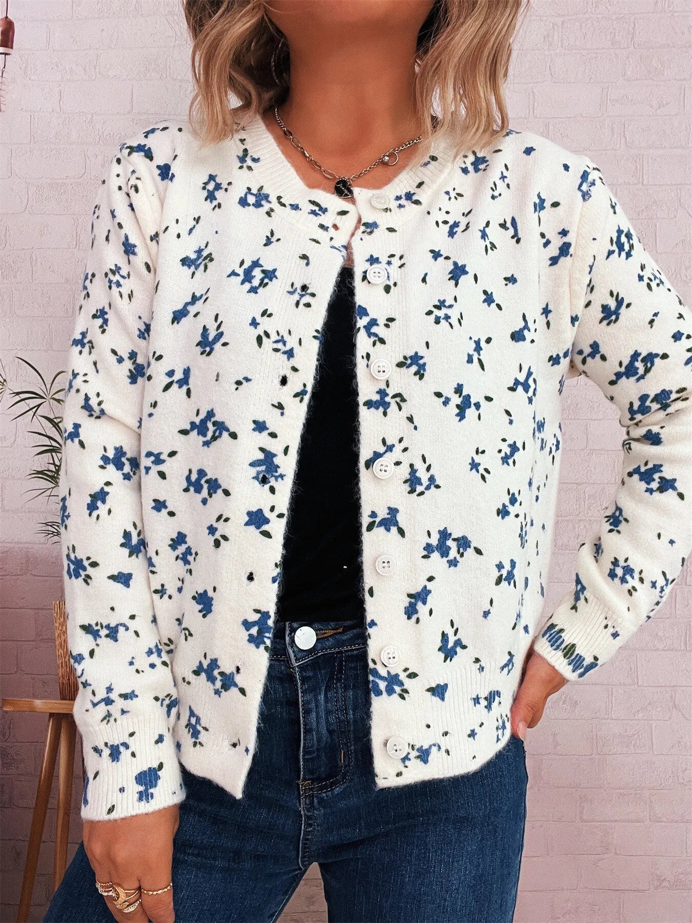 Women's Cardigan Floral Button-Up Long Sleeve Knit Round Neck 70fdd9e6d88546c887c90f0f1207e349-Max-Origin Trendsi