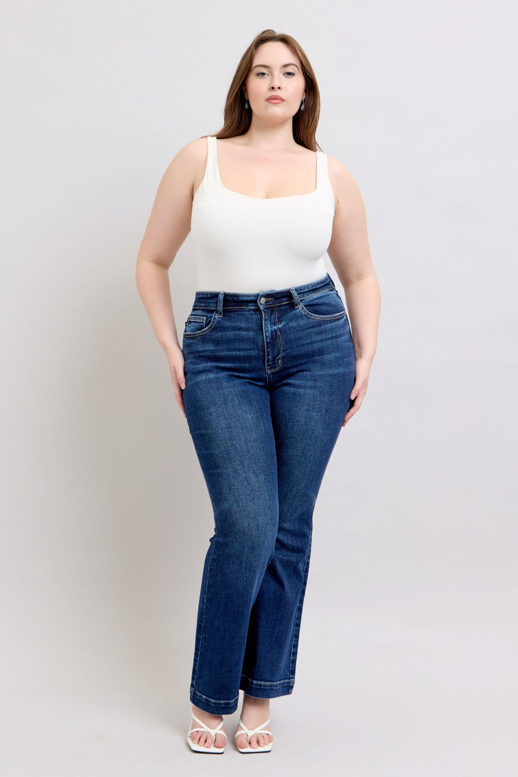 Judy Blue Flare Jeans High Rise with Pockets Dark Wash Plus Sizes Dark 711ead77-0c30-4764-a28b-853ec00e90be-Max Trendsi