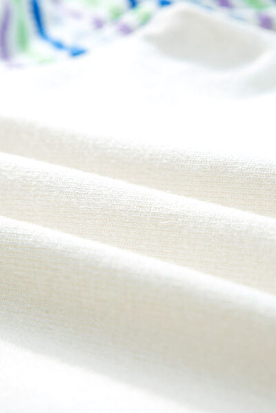 White Knit Top Crochet Striped Puff Short Sleeve Round Neck Sweater 72290a7a-4451-4766-866a-b8211d8e89a4-Min Trendsi