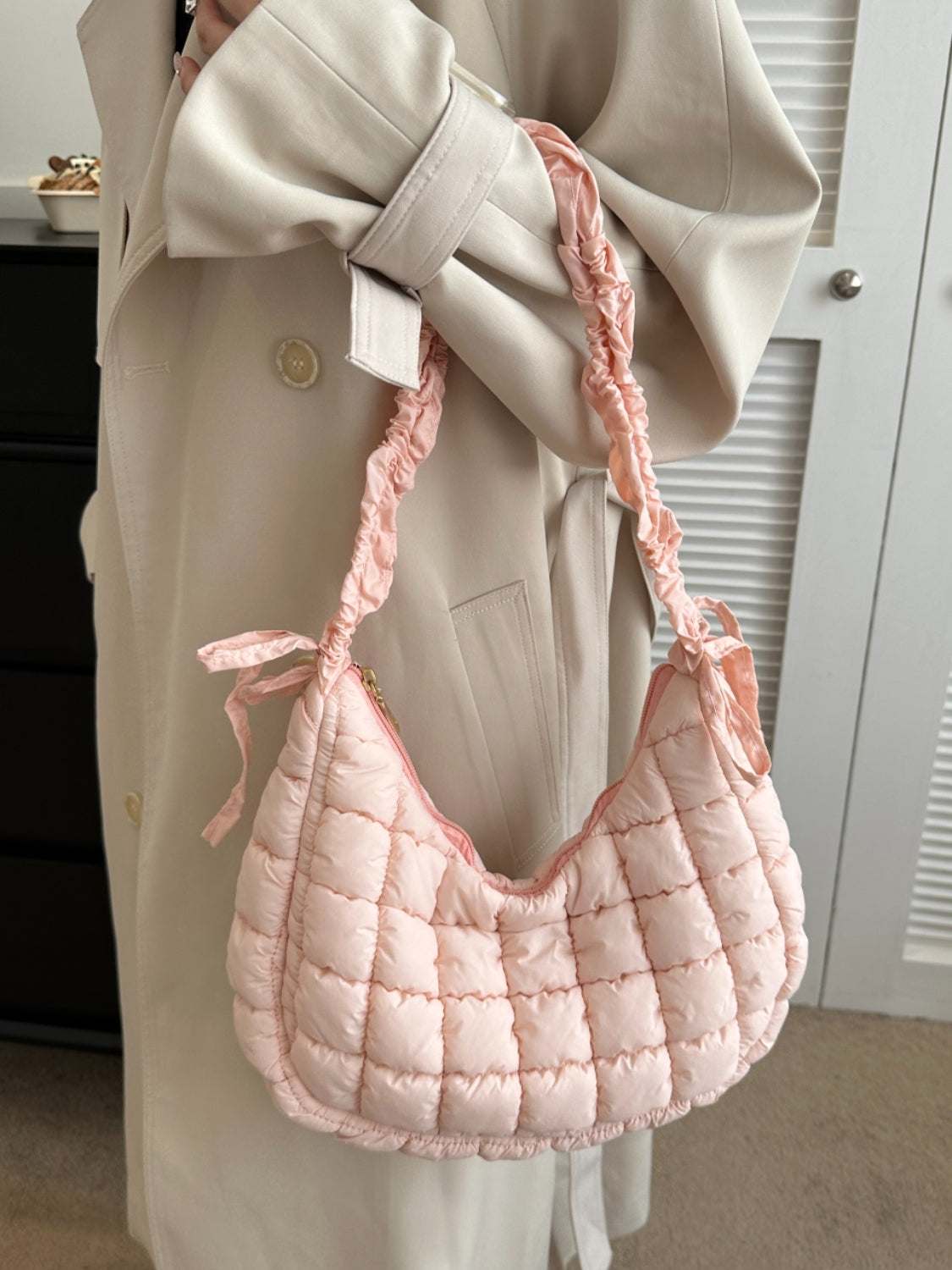 Large Shoulder Bag Bubble Square Texture Ruched Strap Quilted Zip Purses