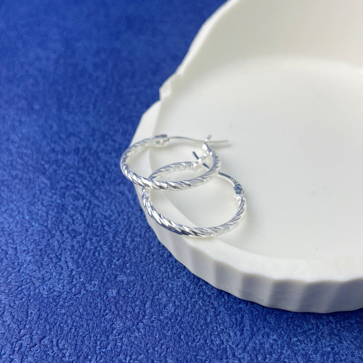 745f70e8-3db7-498a-bb9a-456838387a76-Max