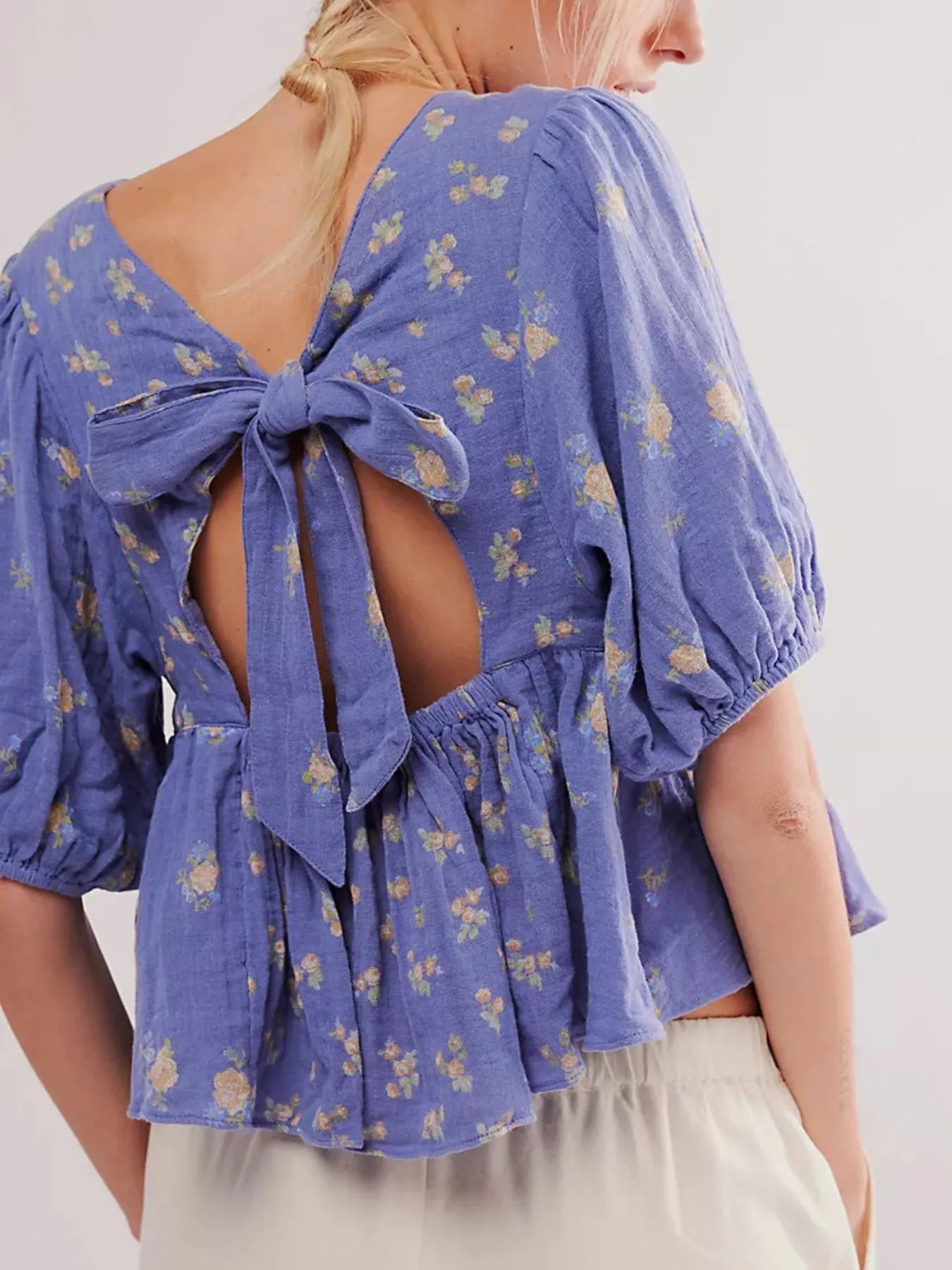 Women's Blouse Floral Puff Short Sleeve Bow Back Backless Top 74e727ed-c4d0-4f6d-a48f-1650ea35aa8f-Max-Origin Trendsi