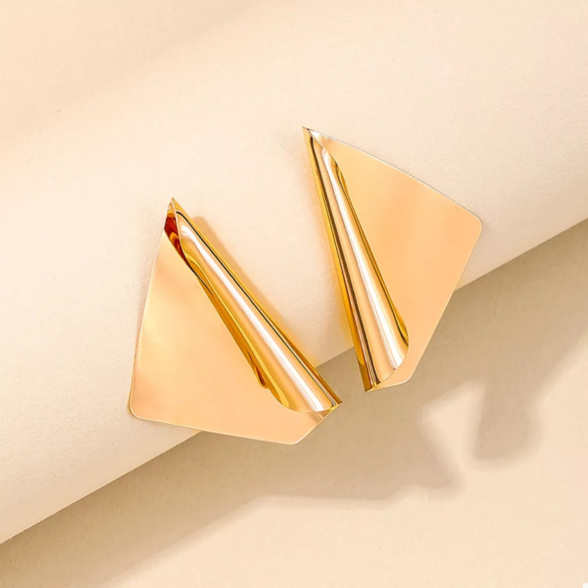 Triangle Earrings 18K Gold-Plated Gold Fashion Jewelry 751fc064-1a03-459b-b0cf-66623d6aba84-Max-Origin Trendsi