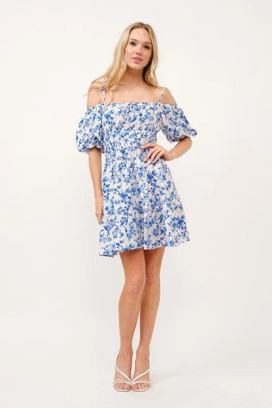 And The Why Off Shoulder Dress Floral Blue Bubble Sleeve Ruffled 753cde9c57734754895abf17b2f6c2fc-Max-Origin Trendsi