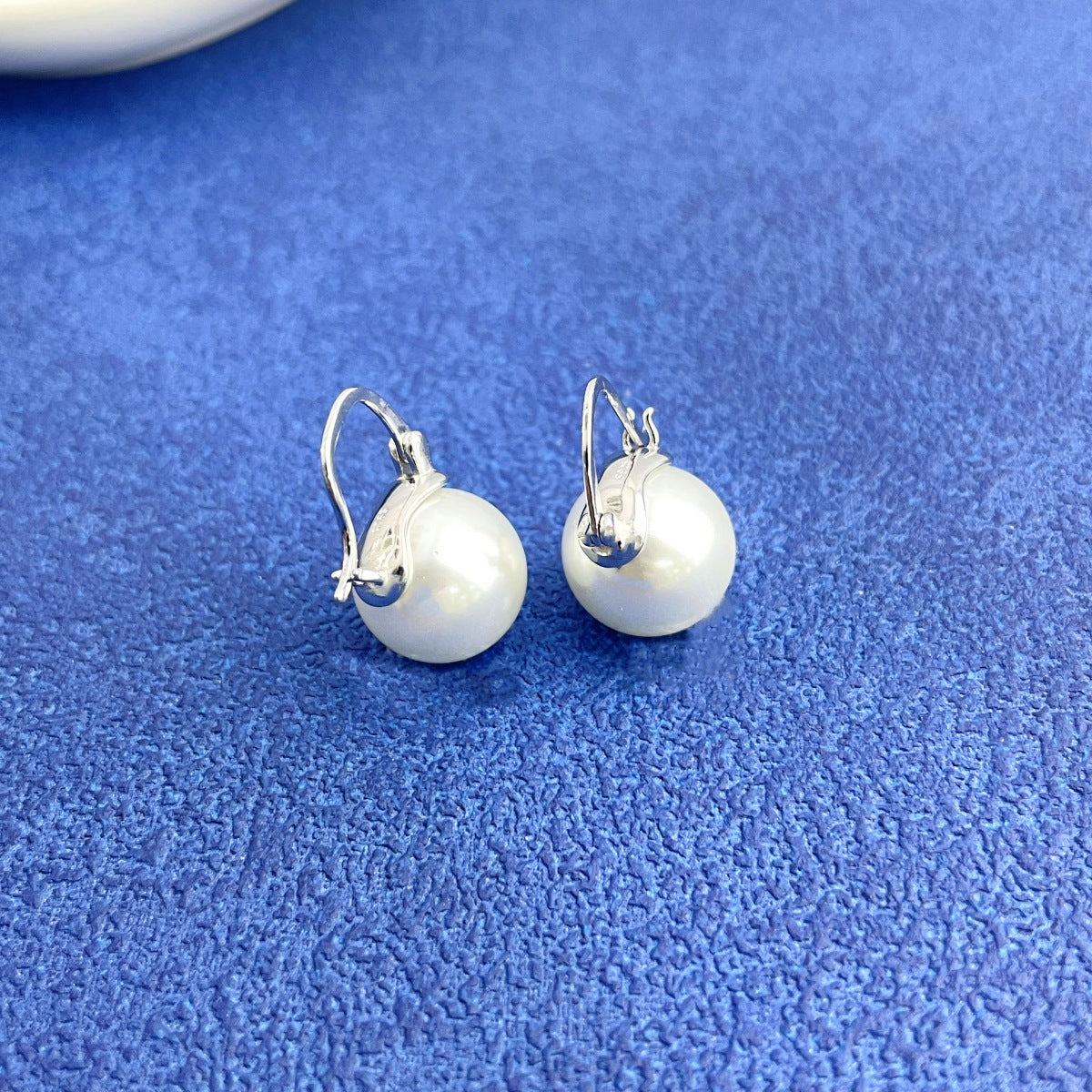 75fd2e2f-b7b2-4926-bbbd-692a56536aff-Max