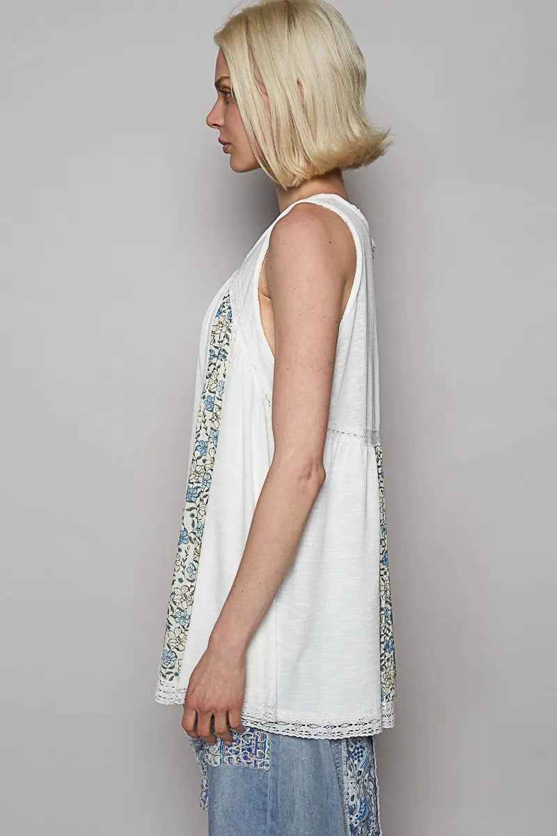 POL Tank Top Off White V Neck Sleeveless with Lace Detail Blouse 76494a49-225b-4f2c-8966-e981e290ee48-Max-Origin Trendsi