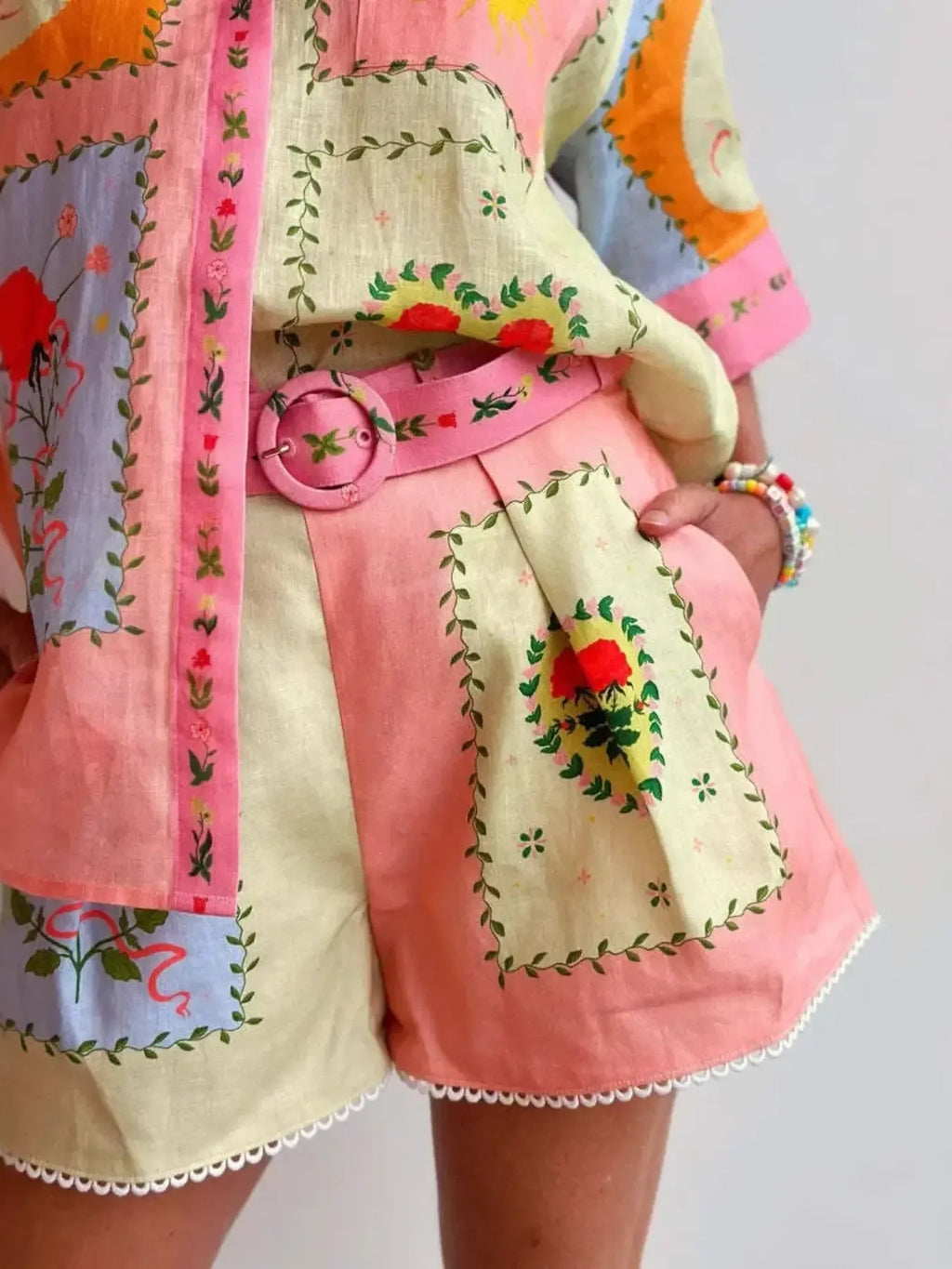 Women's Outfit Set Floral Pink Printed Shirt Short Sleeve and Shorts Lightweight 769fce546f3346908fa2c9da3eb86360-Max-Origin Trendsi