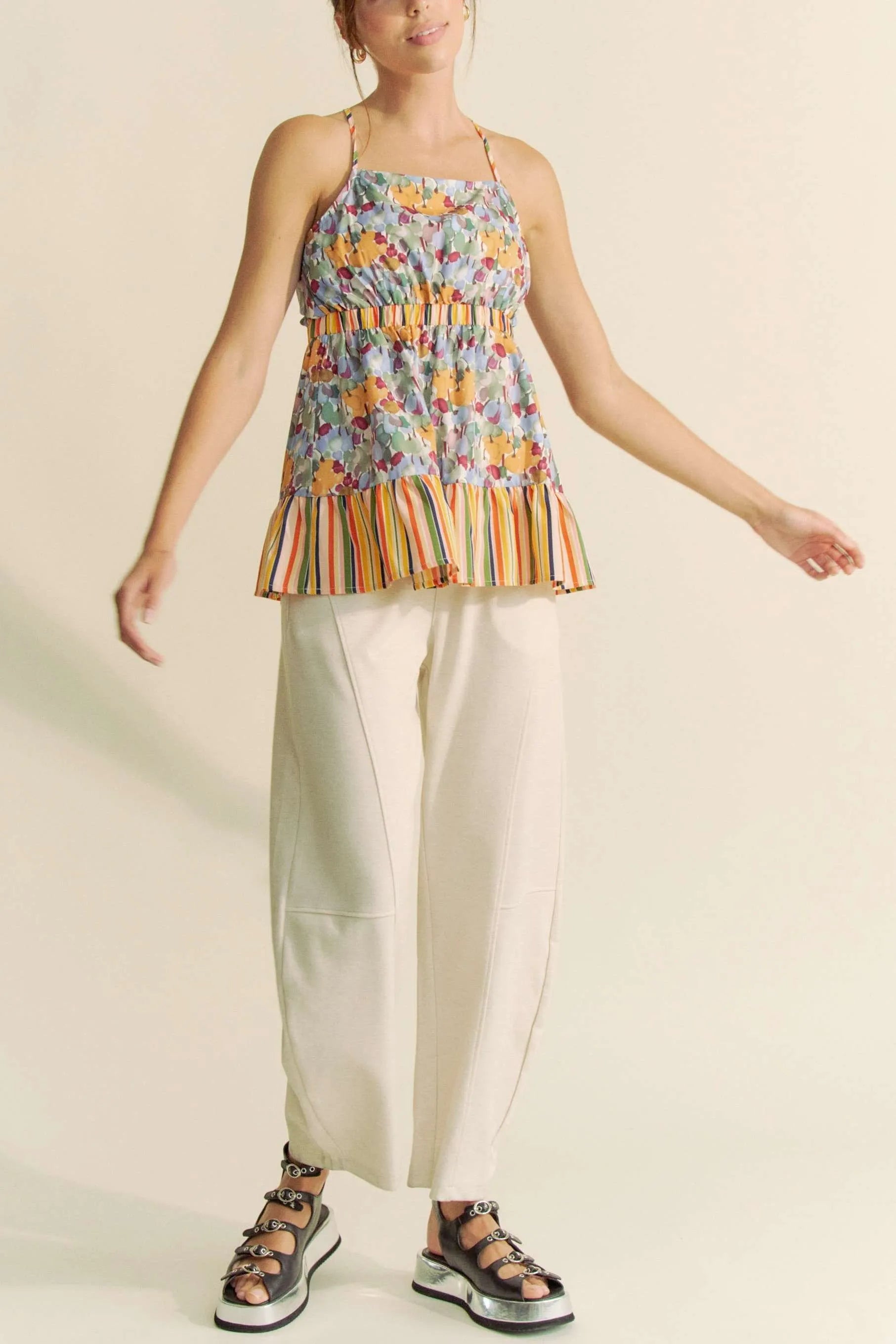 Davi & Dani Women's Tank Top Floral Smocked Sleeveless Ruffle Back Tied 772cac4d7ebf499585c486731b41ccfa-Max-Origin Trendsi