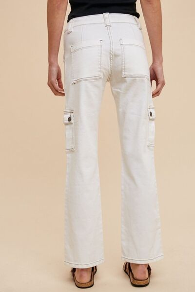 Annie Wear White Cargo Jeans Pocket Straight Leg Denim Pants 79feab25-6ffa-4054-9a5a-a10203151f14-Min Trendsi