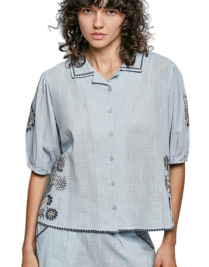 POL Embroidered Floral Short Sleeve Button-Down Shirt
