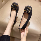Women's Slip-Ons Round Toe Block Low Heels Shoes Black 7a7e765c848447469351cbf15a9bac60-Max-Origin Trendsi
