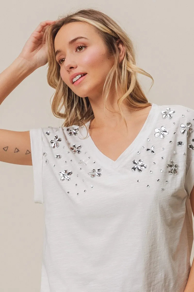 BiBi Cotton T-shirt Slub Jersey Rhinestone Flowers Beaded V Neck Top 7acfd39573a24be7a5a686d63d350f1e-Max-Origin Trendsi