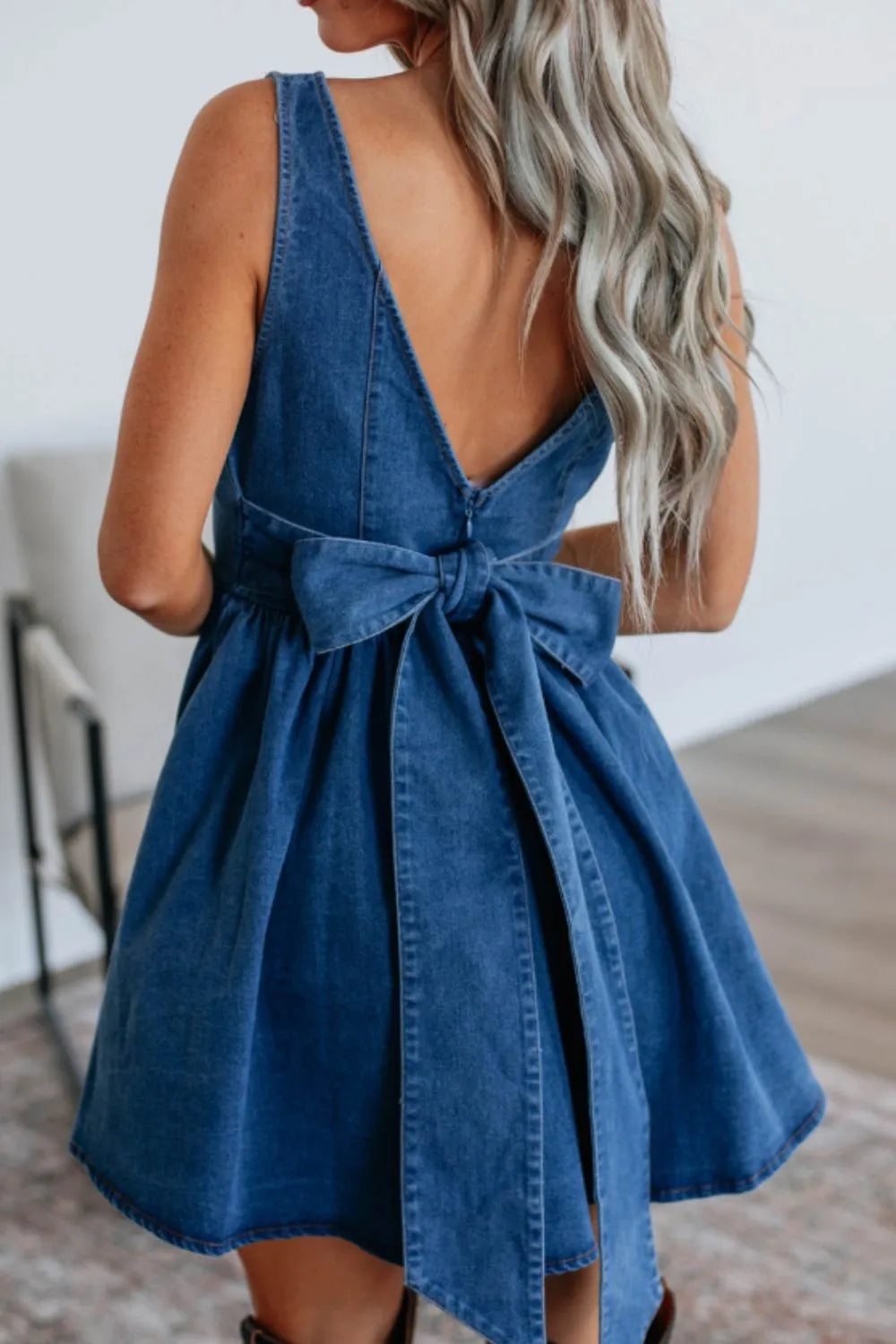 Denim Skater Dress V-Back Bow Tied Halter Empire Waist 7ca86f79-fad6-4103-939a-994a908ba892-Max-Origin Trendsi