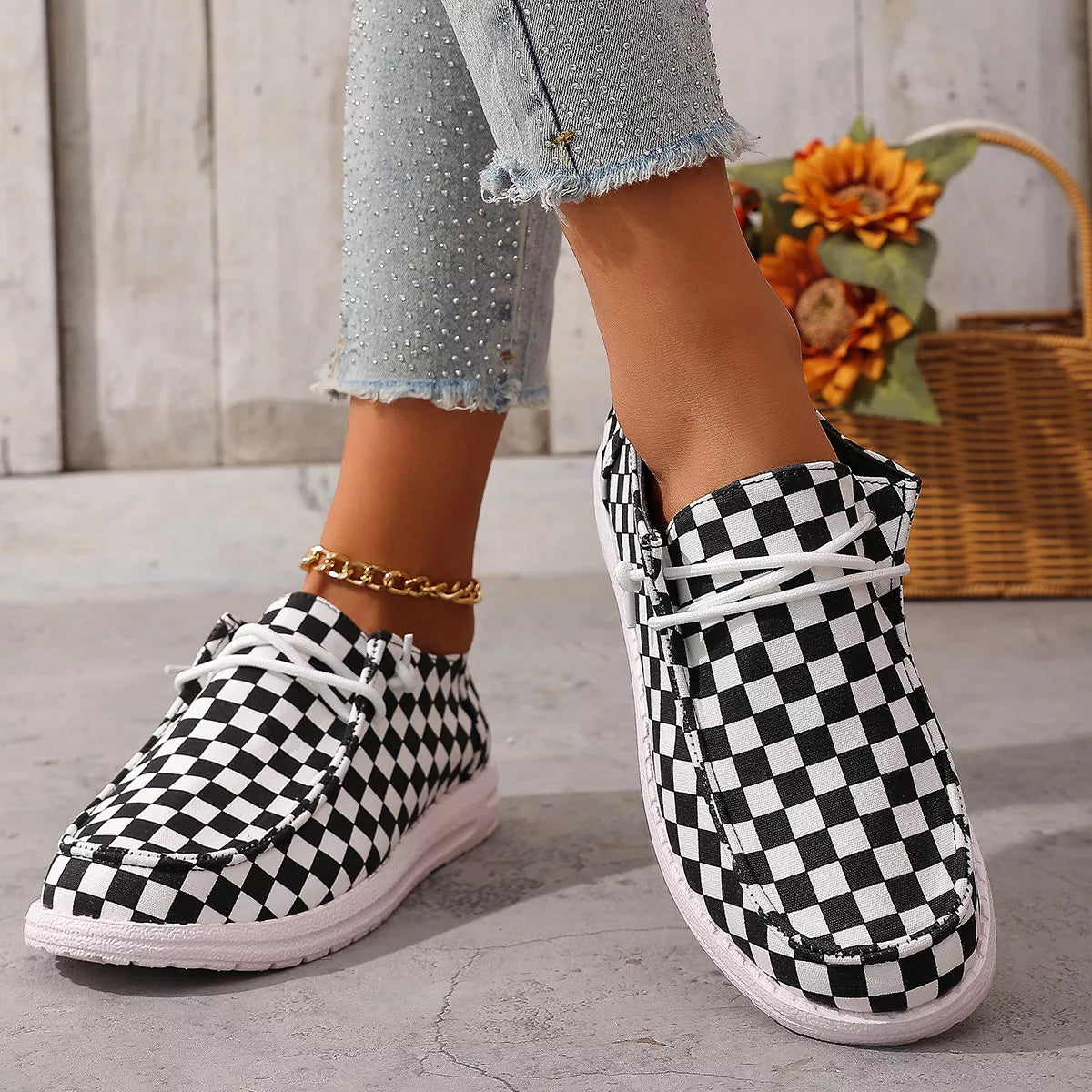 Checkerboard Pattern Casual Sneakers 7ce275ad87a74bc3b90e278e1ca202e1-Max-Origin Trendsi