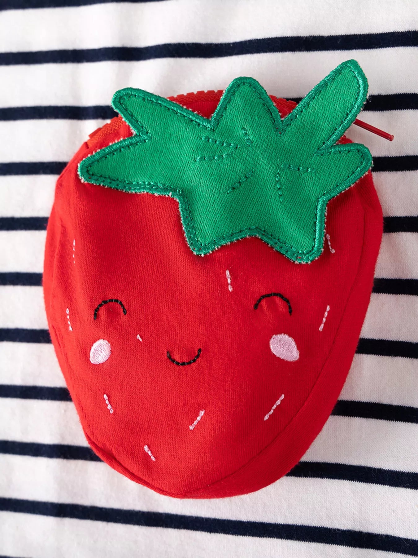 7de1d13e58f04067b57bdb2aa52e4181-Max-Origin