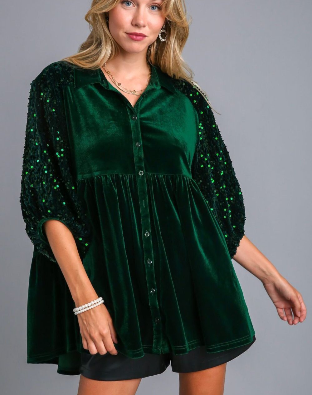 Umgee Women Shirt Green Sequin Half Sleeve Tiered Back Babydoll High-Low 7e1fd6ef-80d9-4be2-a403-492aa5d36c65-Max Trendsi