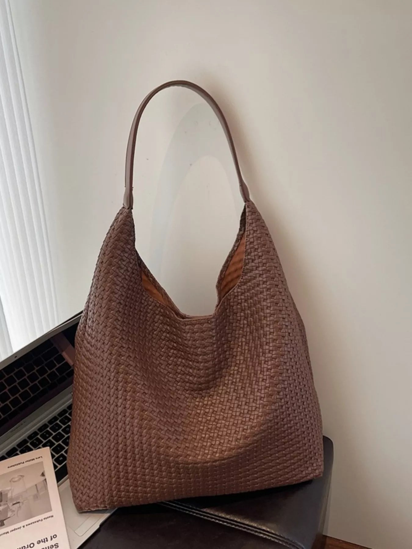 Womens Shoulder Bag Woven Straw Texture Pu Leather Large Handbag 7ff716be26be475681e403f0dde07982-Max-Origin Trendsi