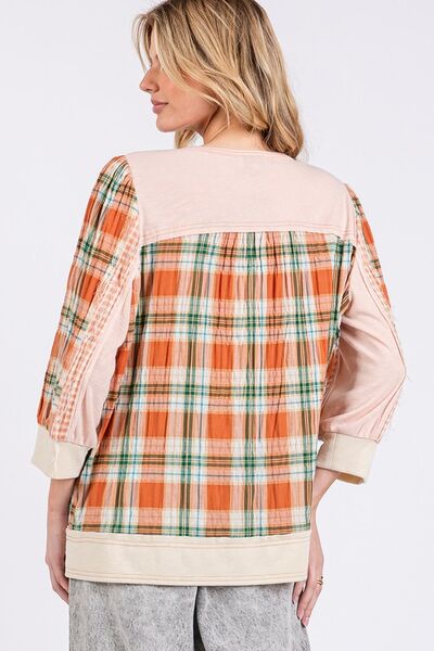 SAGE + FIG Plaid Top Exposed Seam Button Detail 3/4 Sleeve 81e50fa6-ea3f-40c0-b3f6-40e88f35c037-Min Trendsi