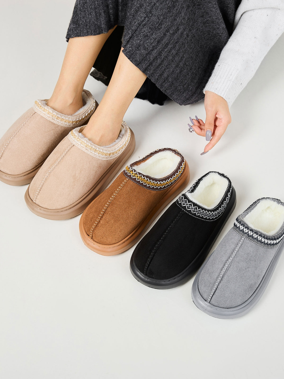 Suede Platform Slippers Faux Fur Lined Women Fashion Casual Rubber Shoes