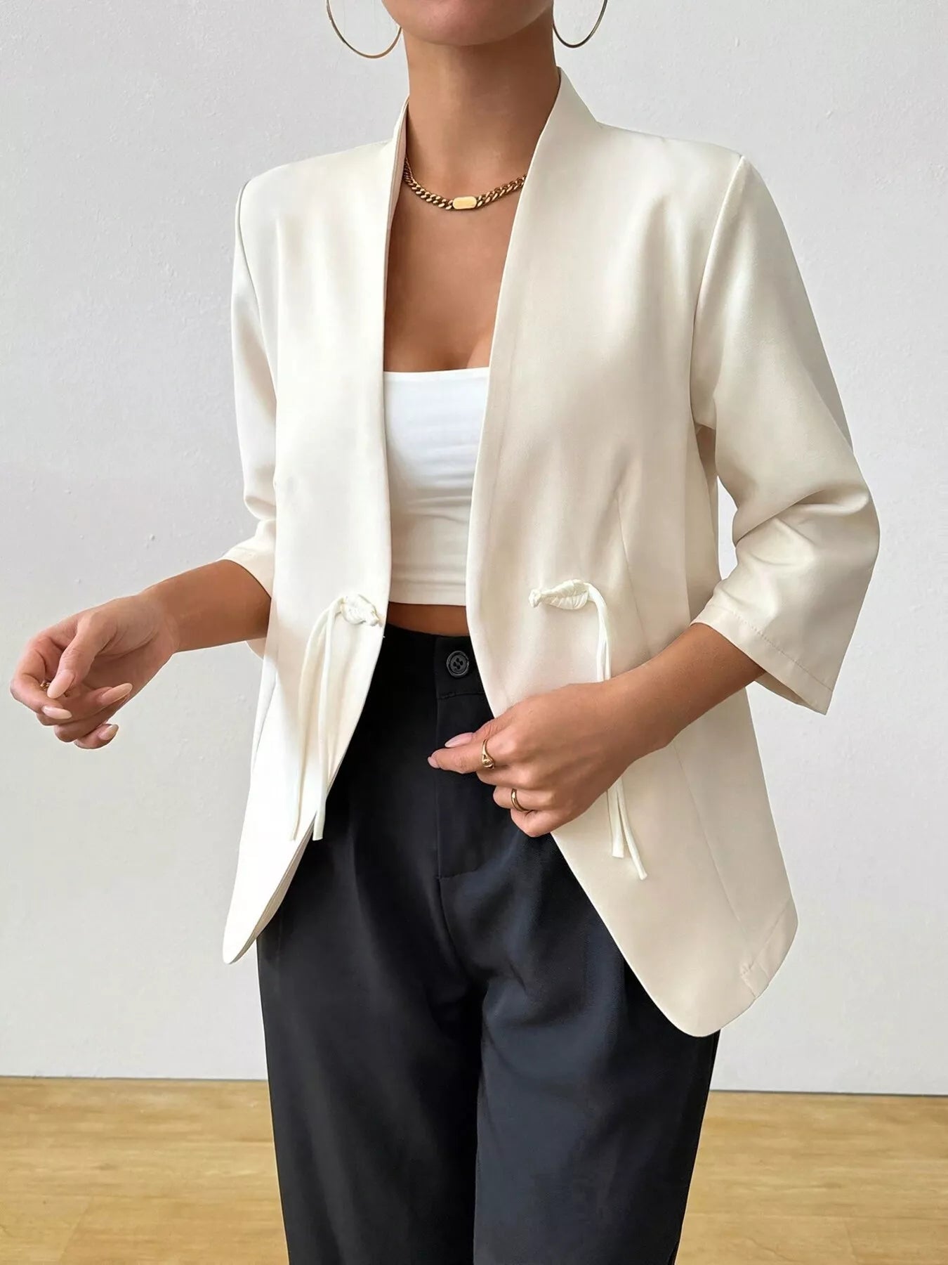 Women's Blazer Milky White Three-Quarter Sleeves Front Tied 828f7def737346b0b3d2b1d033da2a9b-Max-Origin Trendsi