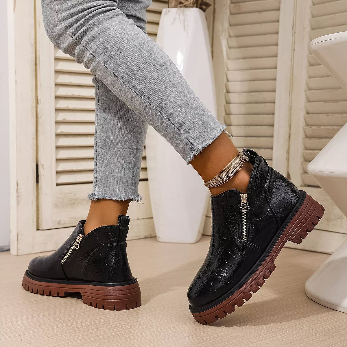 Women's Boots Pu Leather Side Zipper Round Toe Block Mid Heels Shoes 82be1ad214db459d9312dca0cf15cdec-Max-Origin Trendsi