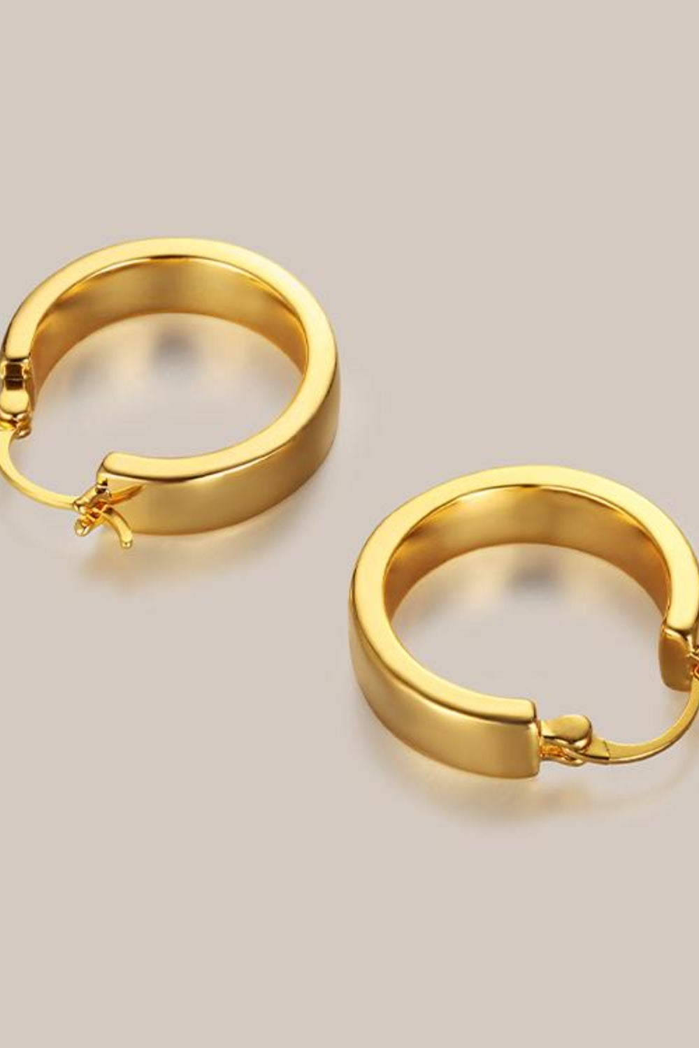 Hoop Huggie Earrings Gold-Plated Brass Round Women Golden Jewelry