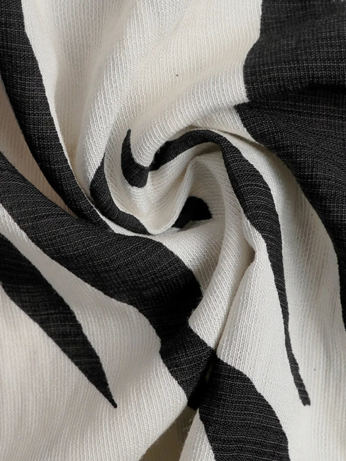 Midi Dress Zebra Printed Notched Sleeveless Pocketed Ealstic Waist 84e50029-9e2a-4e70-a2de-422e81b300fc-Max-Origin Trendsi